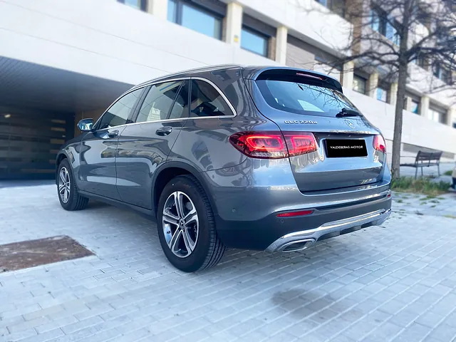 MERCEDES-BENZ GLC 220D GRIS SELENITA OK